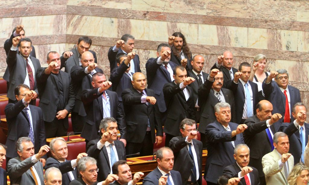 Να παραπεμφθούν όλοι οι βουλευτές της Χρυσής Αυγής