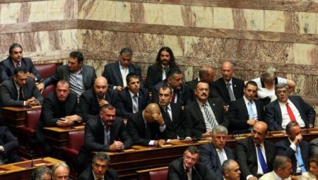 Ευθύνες στην κυβέρνηση επιρρίπτουν οι φορείς του Κορυδαλλού για δίκη Χ.Α.