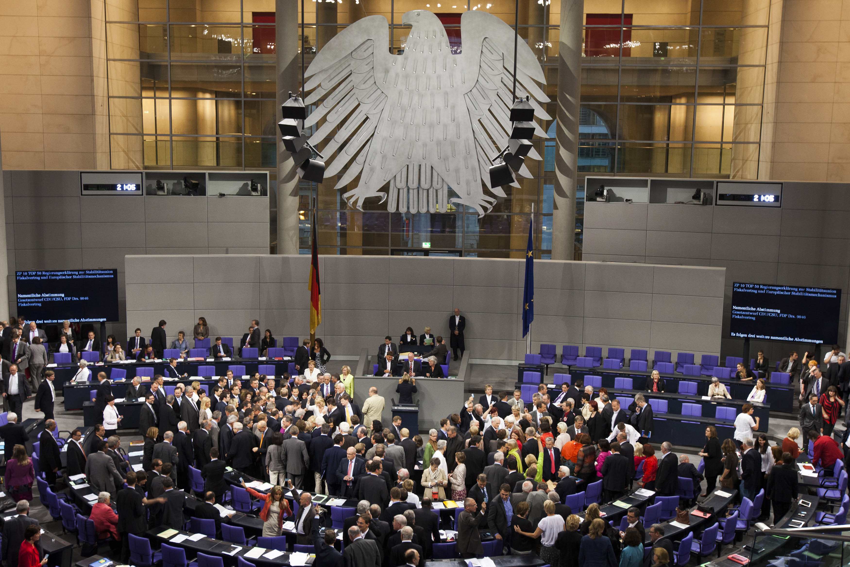 Γερμανία: υπερψηφίστηκαν ESM και Δημοσιονομικό Σύμφωνο