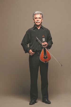 «Η λύρα είναι προέκταση της ζωής μου»