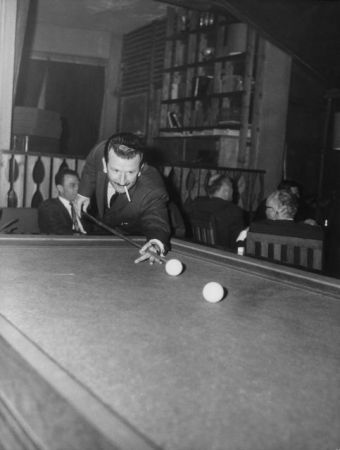 Ο ναυτικός και ο αρχαιοκάπηλος