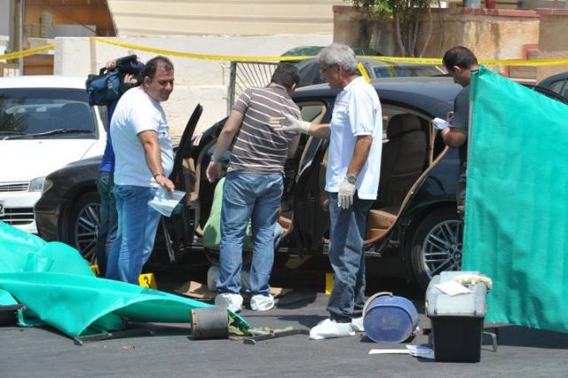 Το μακελειό στην Κύπρο, η υπόθεση κοκαΐνης και η Σέχτα Επαναστατών