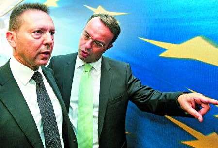 Τα 12 προαπαιτούμενα της τρόικας