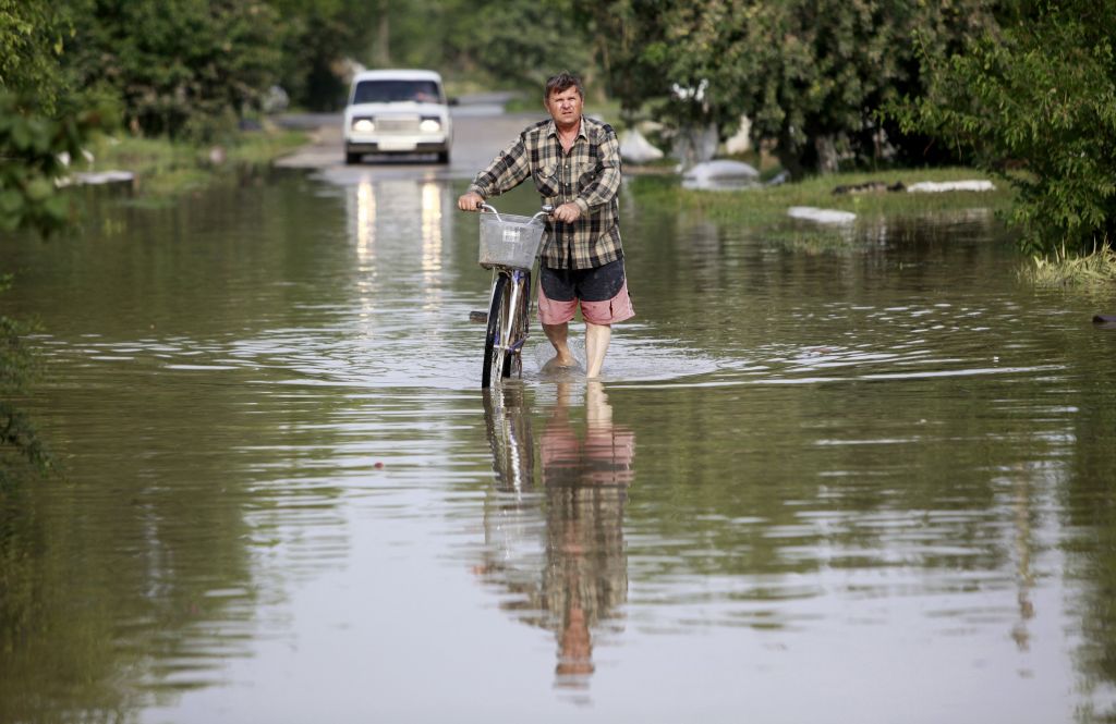 Πούτιν: διέταξε έρευνα για την εκατόμβη μετά τις πλημμύρες