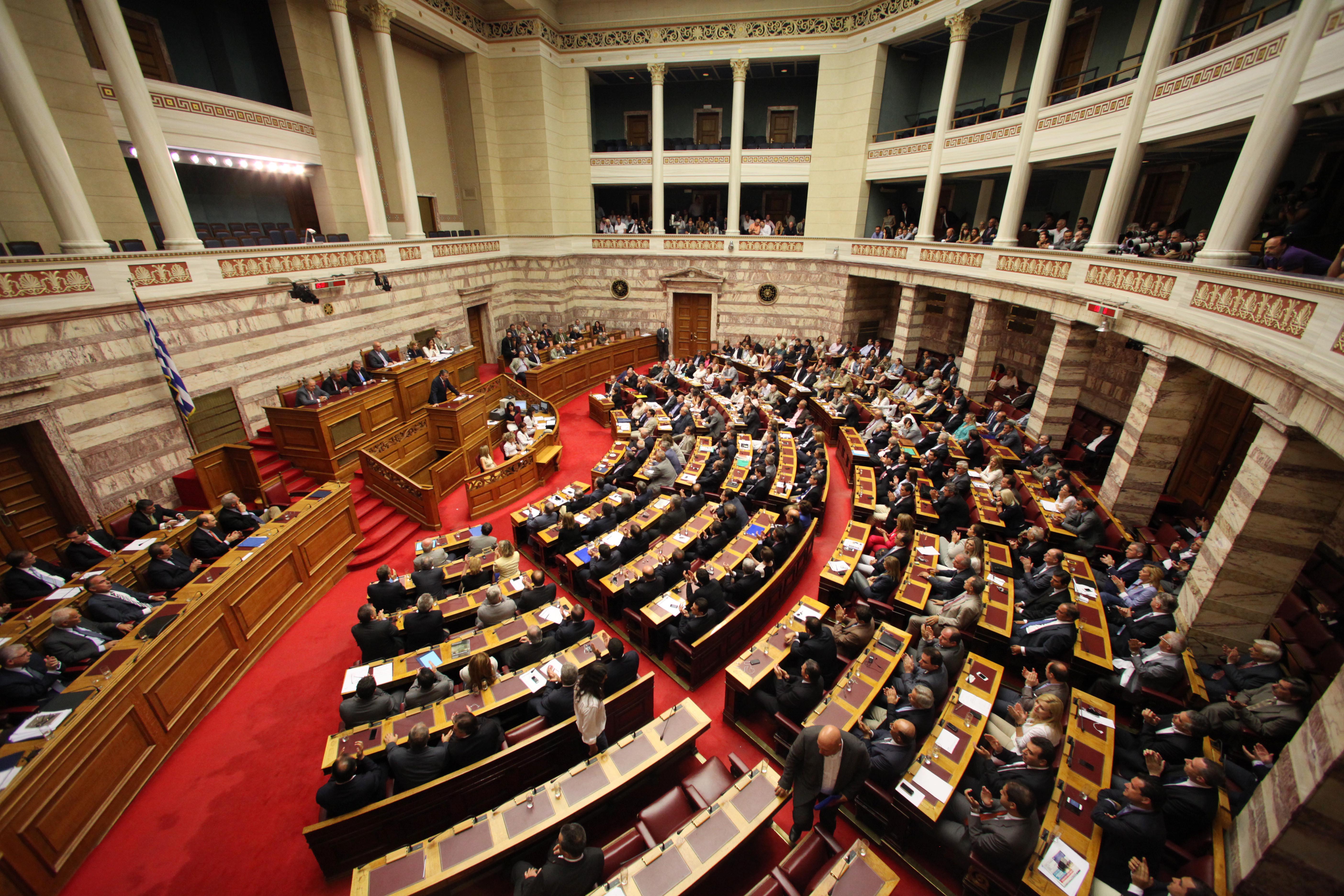 Ψήφος εμπιστοσύνης από 179 βουλευτές στην κυβέρνηση