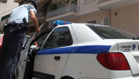 Bomb planted in the car of a Korydallos prison guard