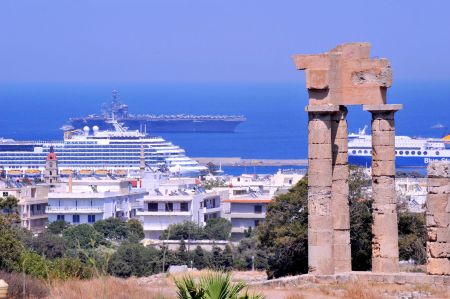 Φορείς Ρόδου: Εργασιακός μεσαίωνας επικρατεί στο νησί μας