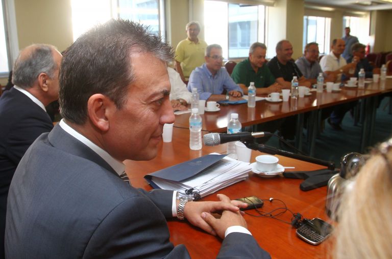Κατώτατο και μετενέργεια συζήτησαν Βρούτσης – κοινωνικοί εταίροι | tovima.gr