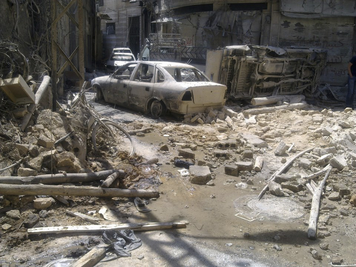Σκληρά αντίποινα του Ασαντ, με βομβαρδισμούς στη Δαμασκό