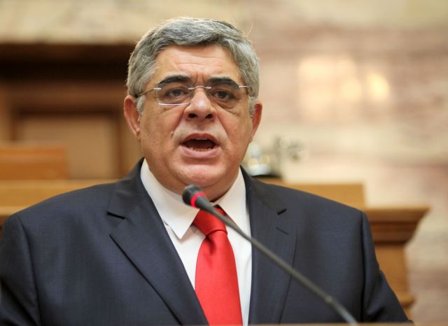 Golden Dawn threatens to leave parliament and prompt elections