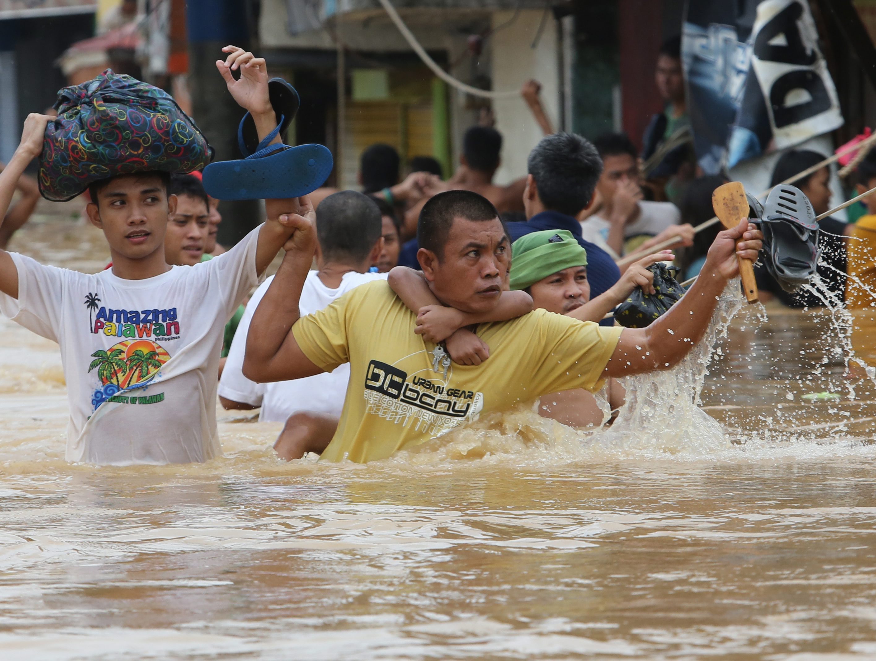 Φιλιππίνες: Οι μουσώνες άφησαν πίσω τους 2 εκατομμύρια πληγέντες
