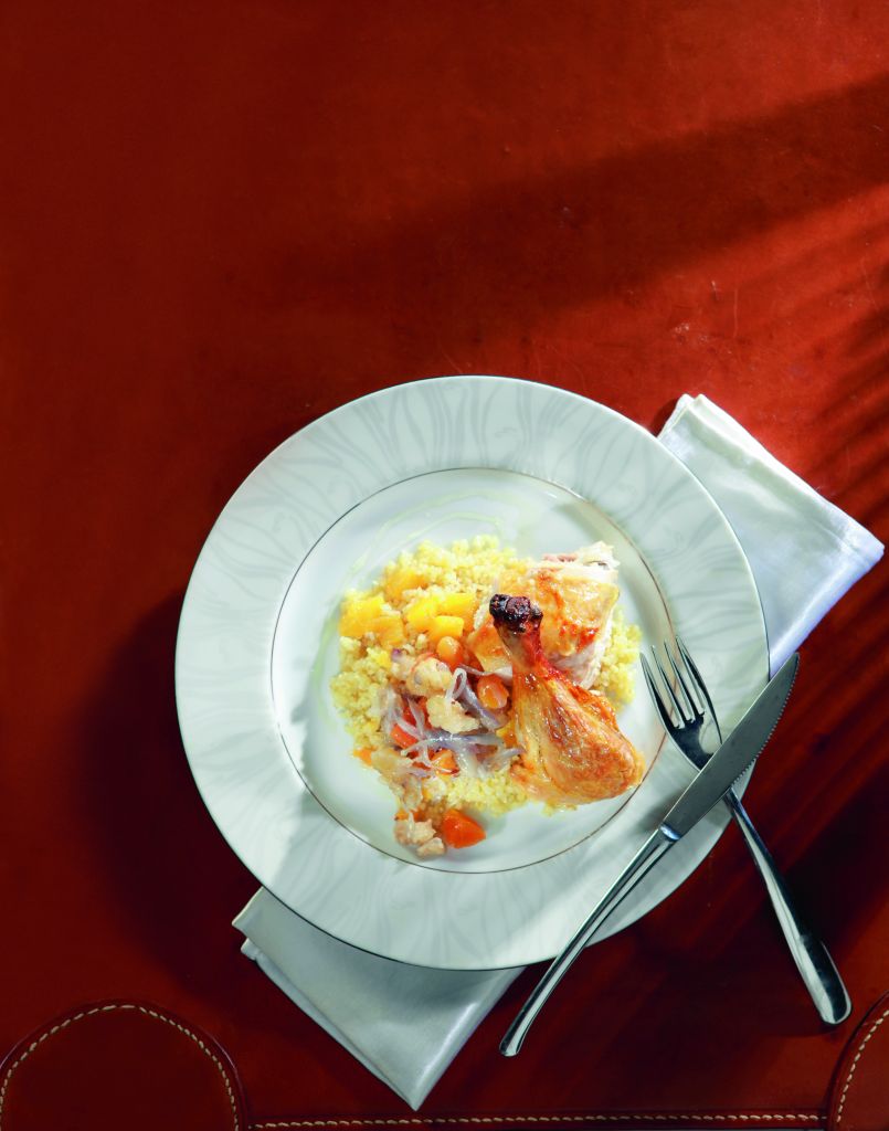 Καπνιστό κοτόπουλο σε φάσκομηλο και πορτοκάλι