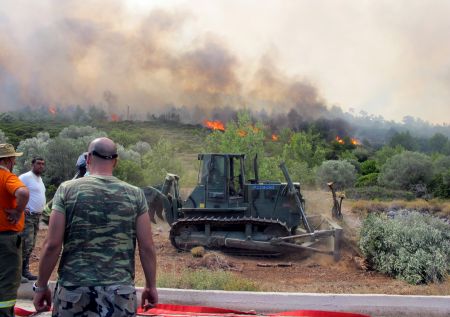 Αντιπυρική προστασία με 5.000 προσλήψεις σε δασαρχεία