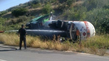 Κλειστή Αθηνών-Λαμίας λόγω ατυχήματος στο ύψος της Αταλάντης