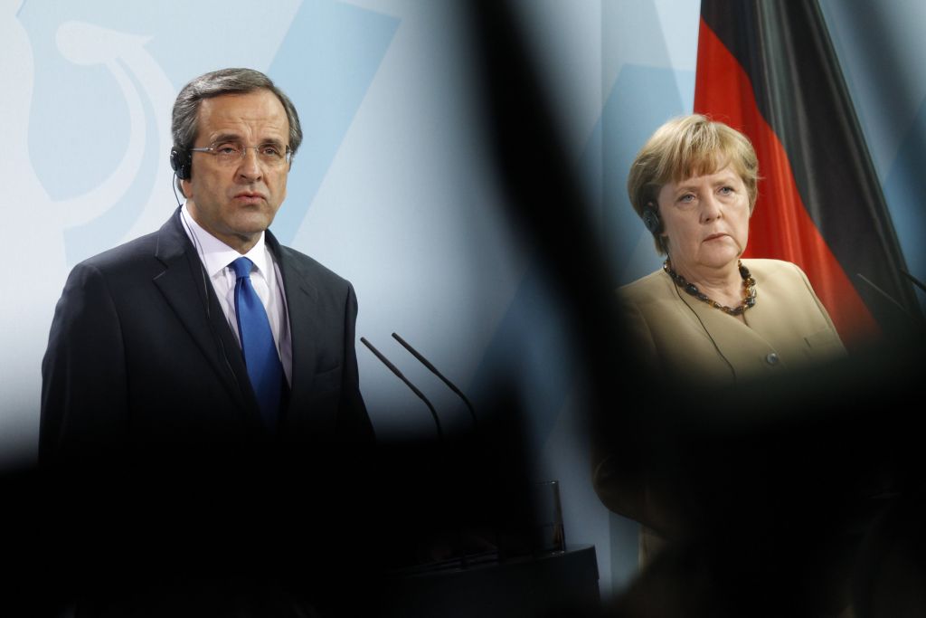 Handelsblatt: Συμφωνία Σαμαρά-Μέρκελ για το Επενδυτικό Ταμείο