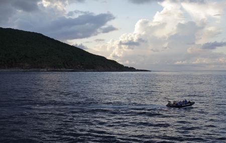 Κινεζικό αλιευτικό βυθίστηκε κοντά στα νησιά που διεκδικεί Κίνα-Ιαπωνία