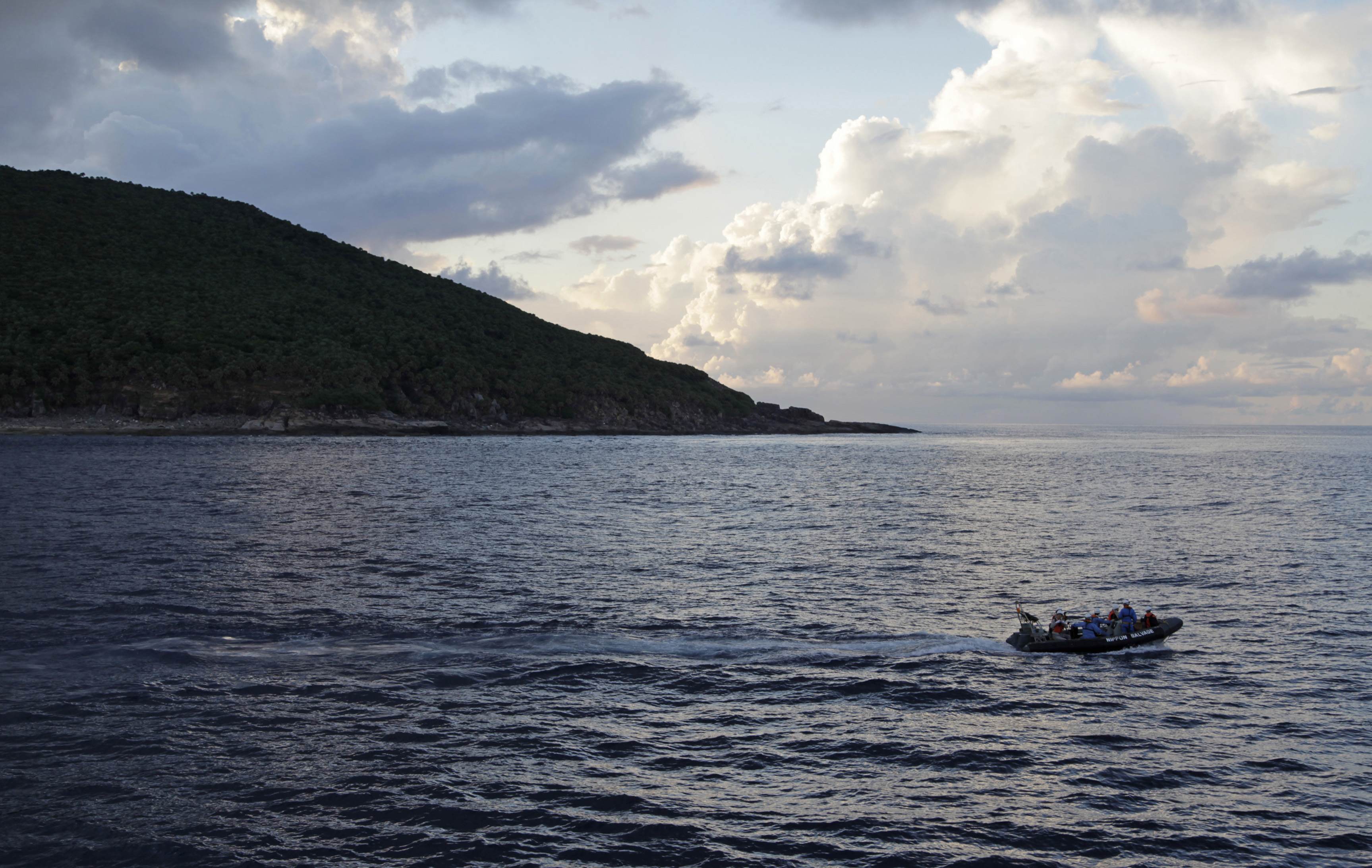 Κινεζικό αλιευτικό βυθίστηκε κοντά στα νησιά που διεκδικεί Κίνα-Ιαπωνία