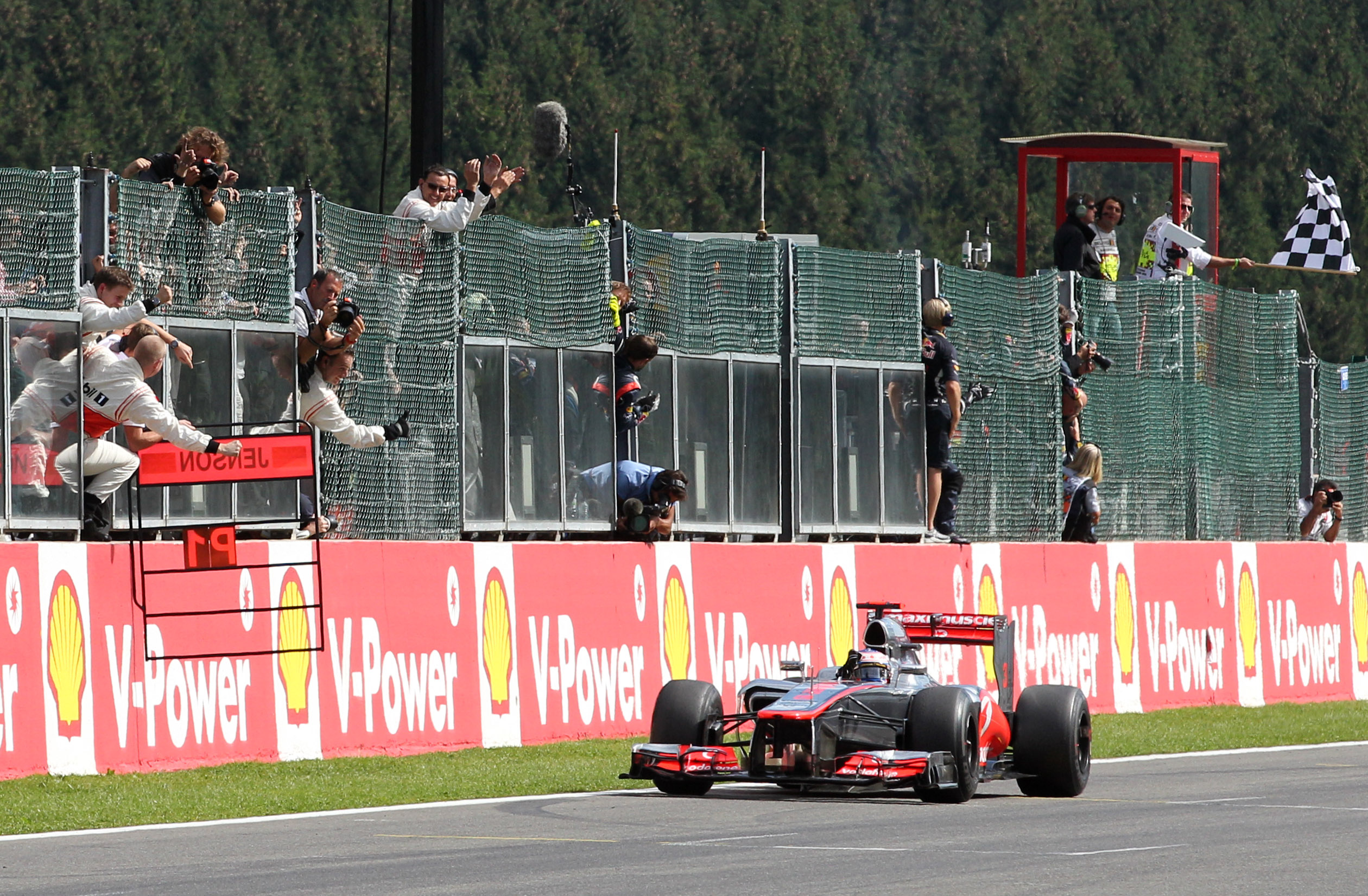 Formula 1: Ο Tζένσον Μπάτον, ο μεγάλος νικητής του Σπα