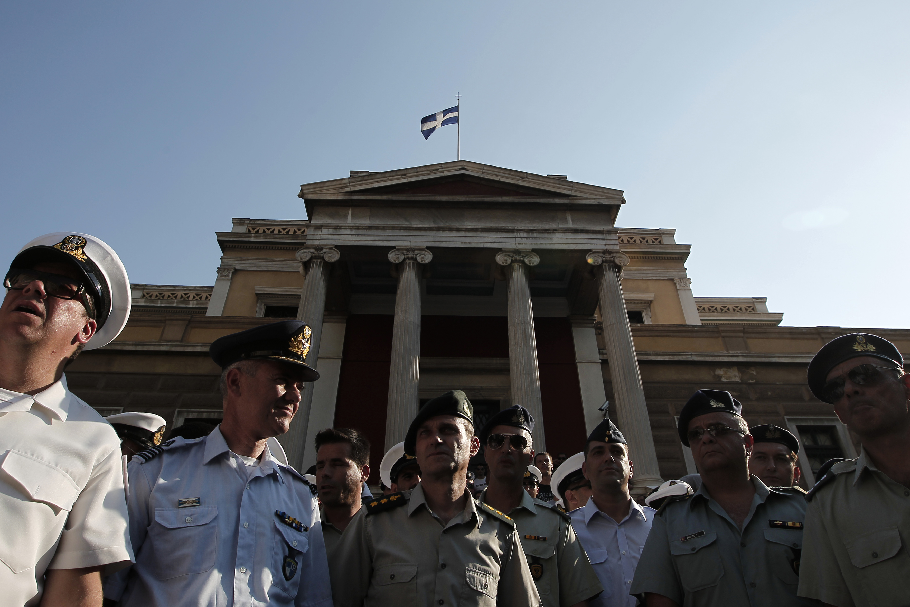 Σταϊκούρας: Σύντομα η εφαρμογή αποφάσεων του ΣτΕ για ένστολους