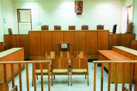 Με τροπολογία αυξάνονται κατά 30 οι θέσεις δικαστικών λειτουργών