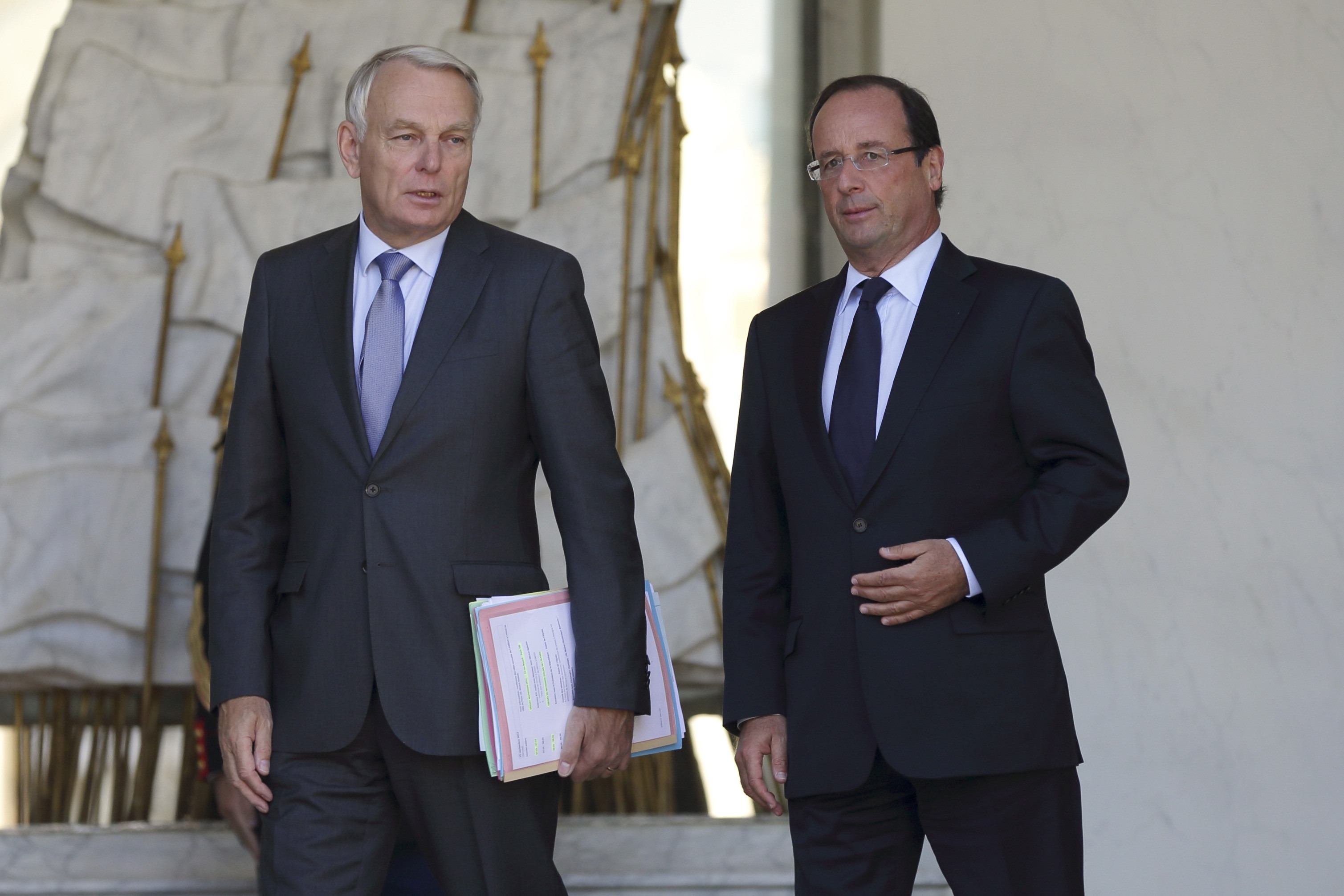 Γαλλία: «Σκληρός» ο πρώτος «σοσιαλιστικός» προϋπολογισμός