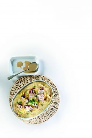 Ρεβιθάδα με ψήτο καλαμάρι