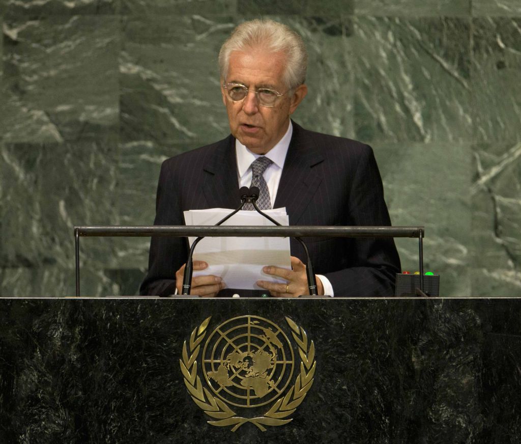 Ετοιμος να μείνει στην πρωθυπουργία δηλώνει τώρα ο Μόντι