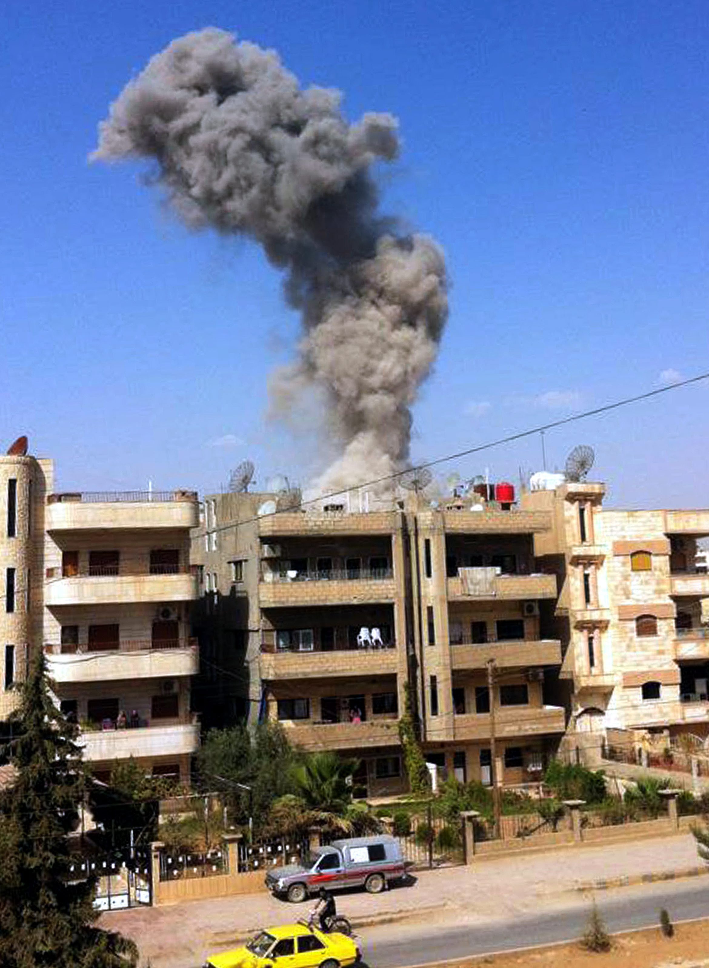 Βίαιες συγκρούσεις στο Χαλέπι, βομβιστική επίθεση στο Καμισλί