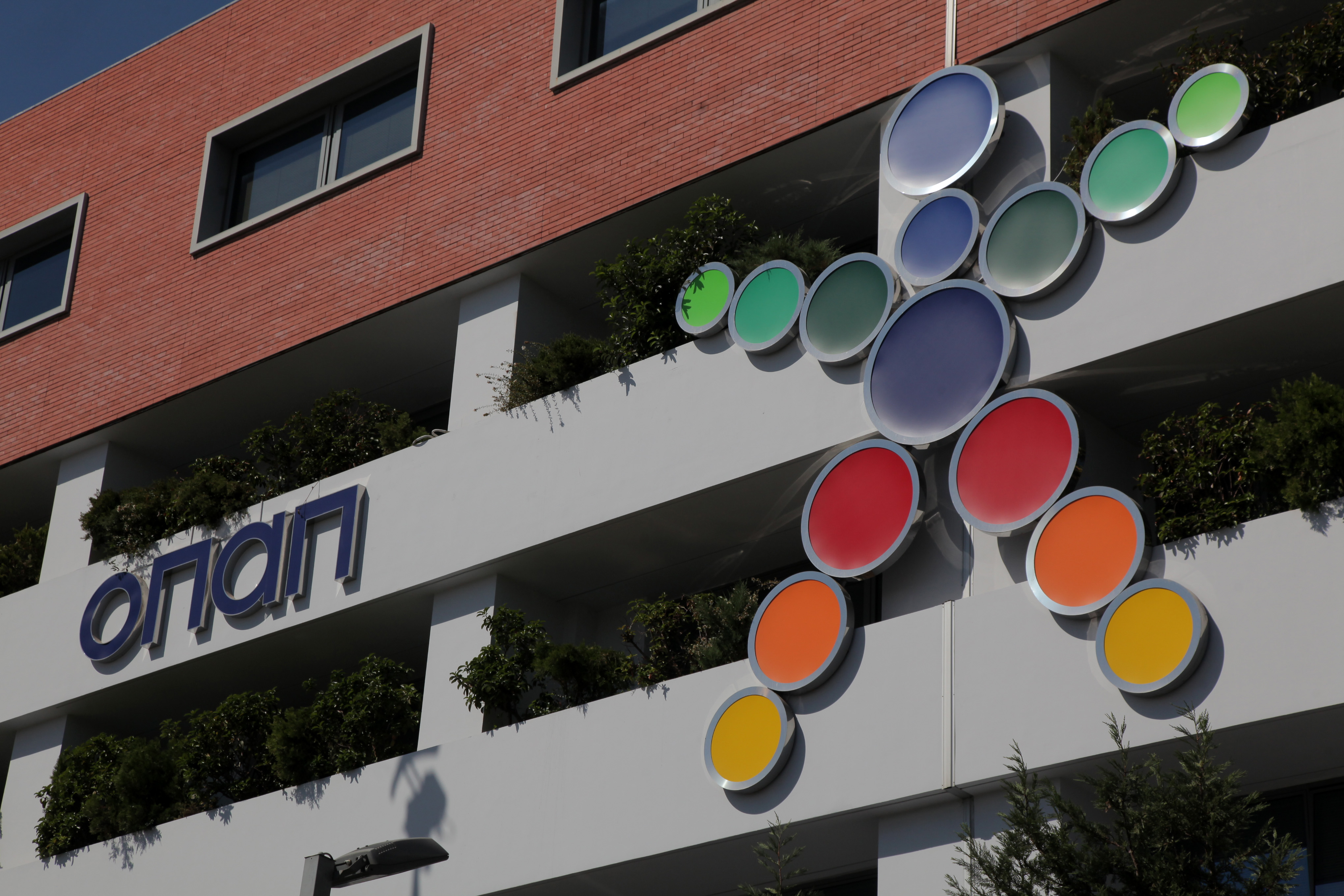 ΟΠΑΠ:Κέρδη 141 εκατ. ευρώ το 2013, απόδοση φόρων στο κράτος 345 εκατ.