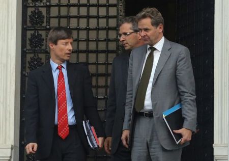 Η τρόικα θα αλλάξει, αλλά μετά τις εκλογές