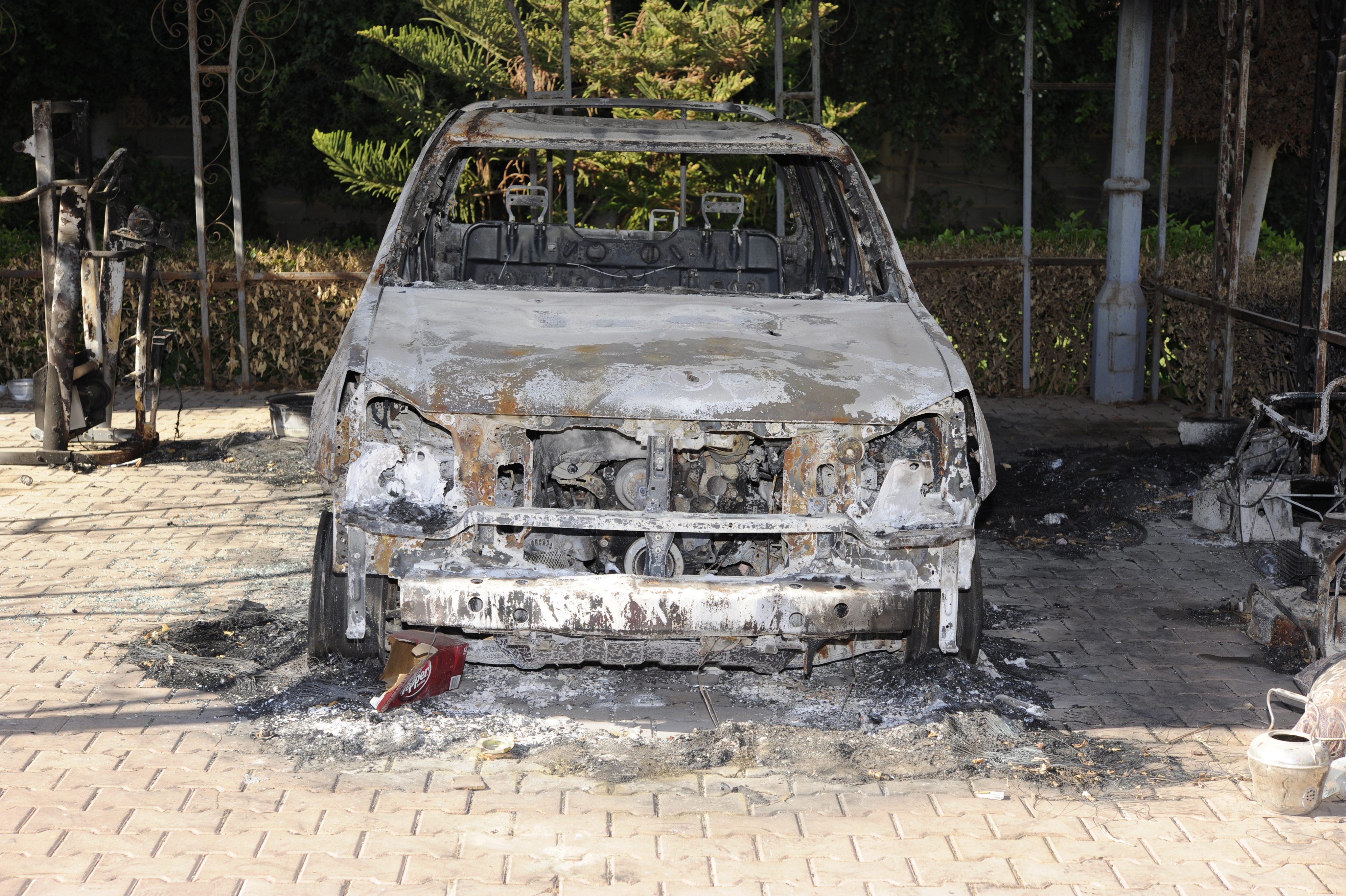 Αξιωματούχοι καταδικάζουν την αμερικανική επιχείρηση στη Λιβύη