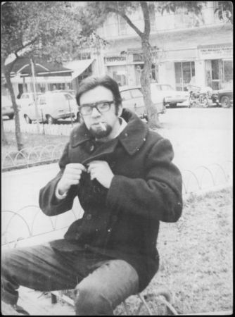 Μένης Κουμανταρέας, αυτός ο άγνωστος