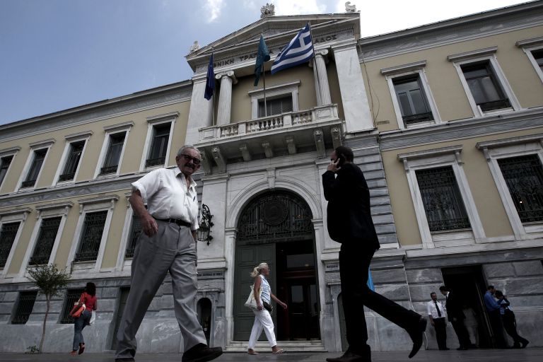 Κατά 73% μειώθηκε το έλλειμμα μεταξύ Ιανουαρίου-Νοεμβρίου 2012 | tovima.gr