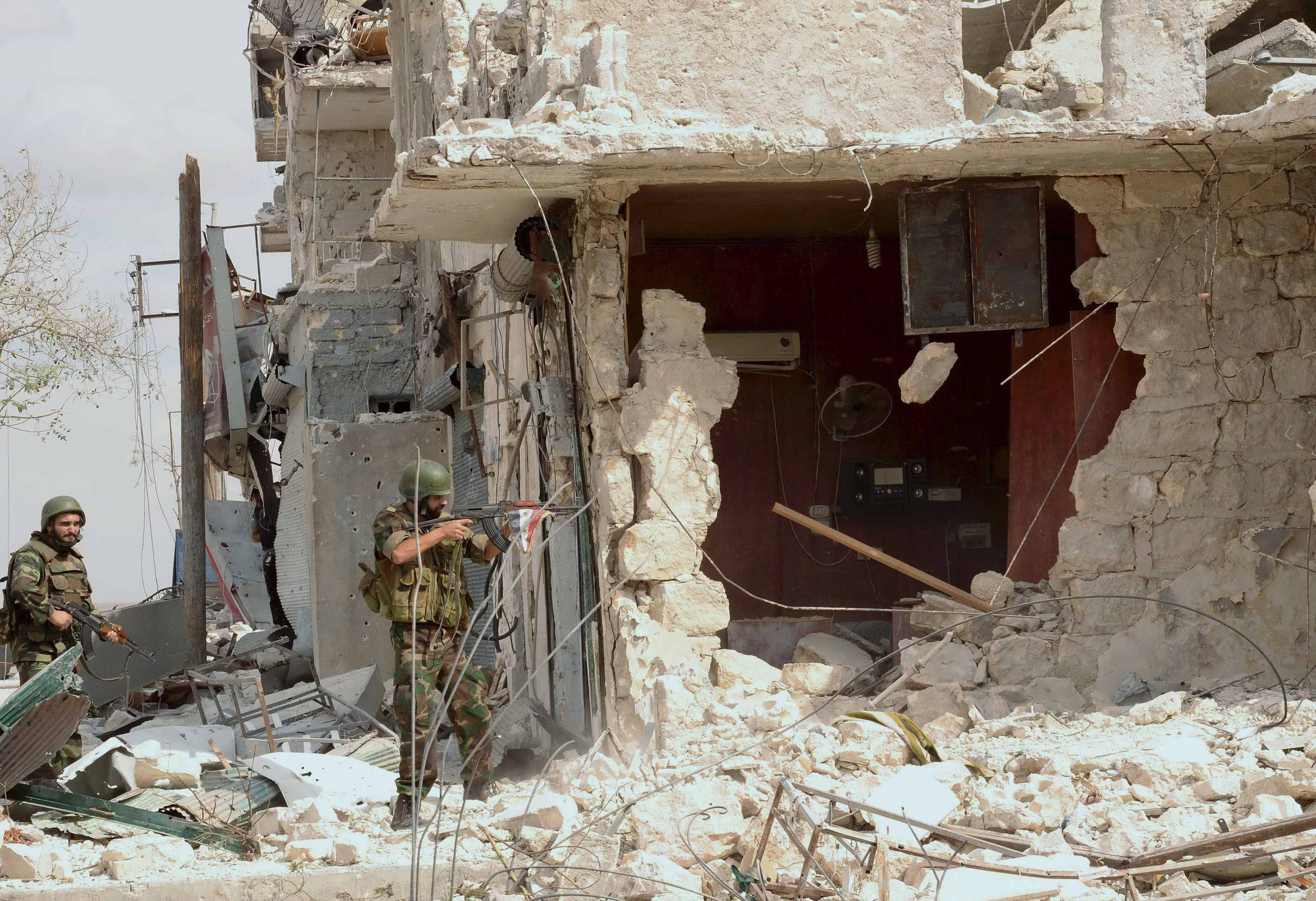 Συρία: 20 νεκροί σε βομβαρδισμό νοσοκομείου, 3 ανήλικα θύματα