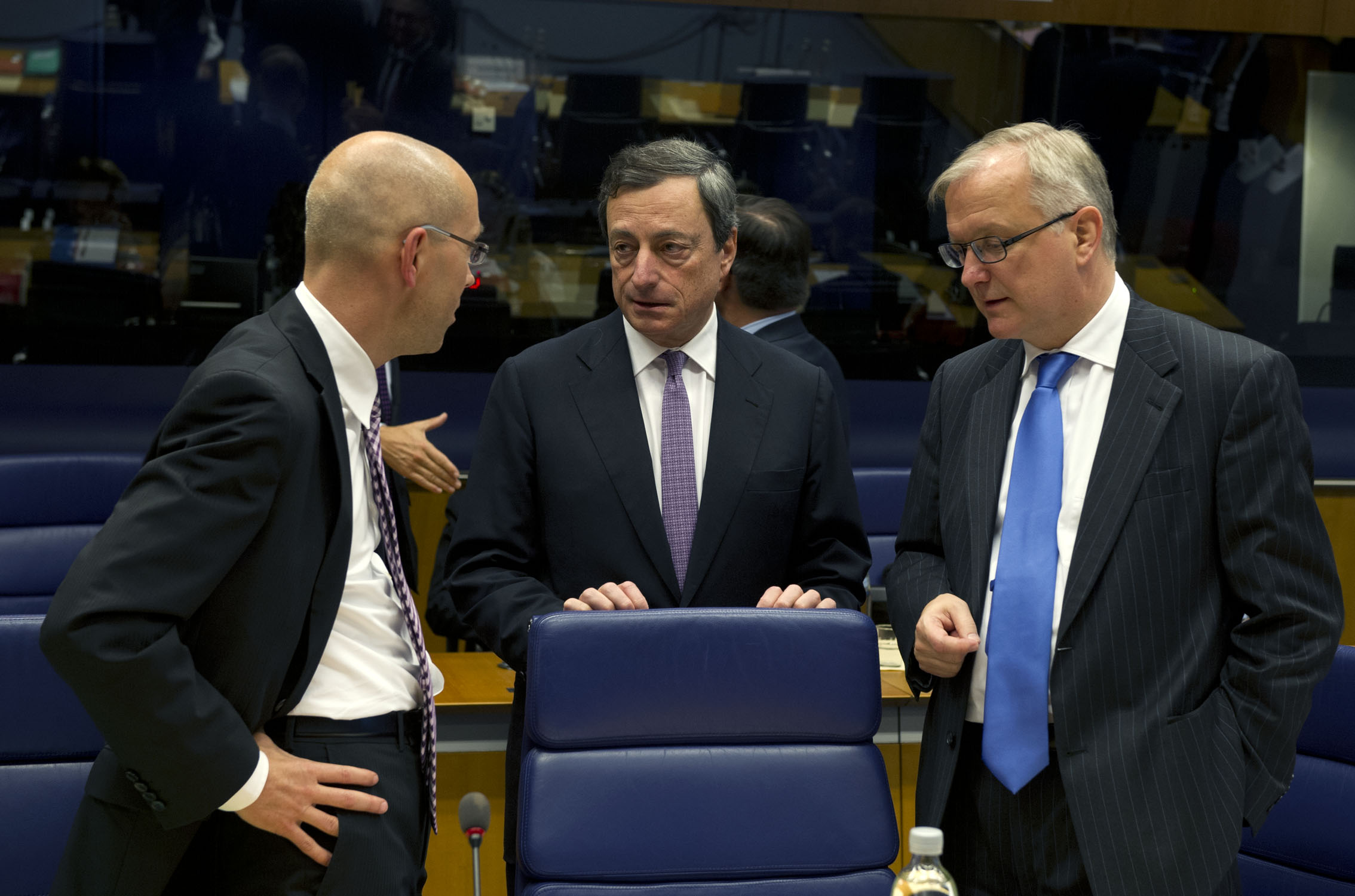 F.T.: Μείωση των επιτοκίων δανεισμού της Ελλάδας στο Eurogroup