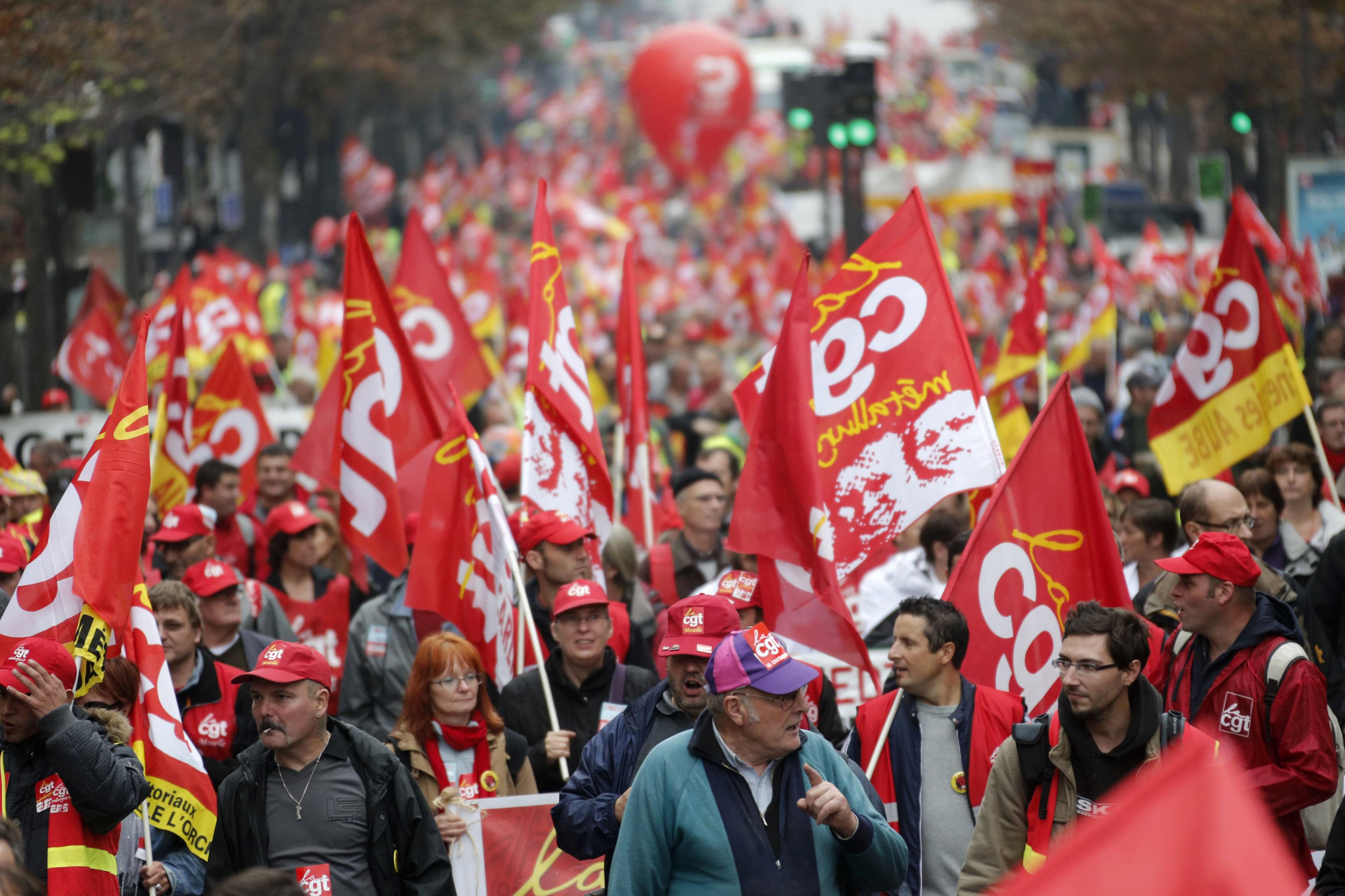 Γαλλία: Διαδηλώσεις κατά Μακρόν και εργασιακής μεταρρύθμισης