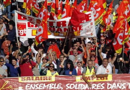 Αβυσσαλέες διαφορές στους κατώτατους μισθούς των χωρών της ΕΕ