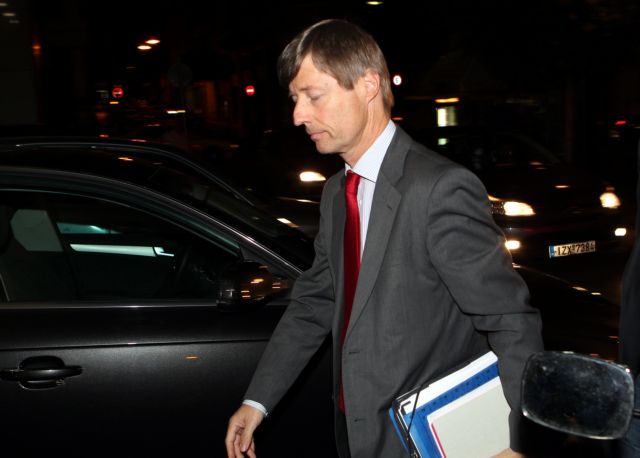 Government to clash with troika on future of defense industries