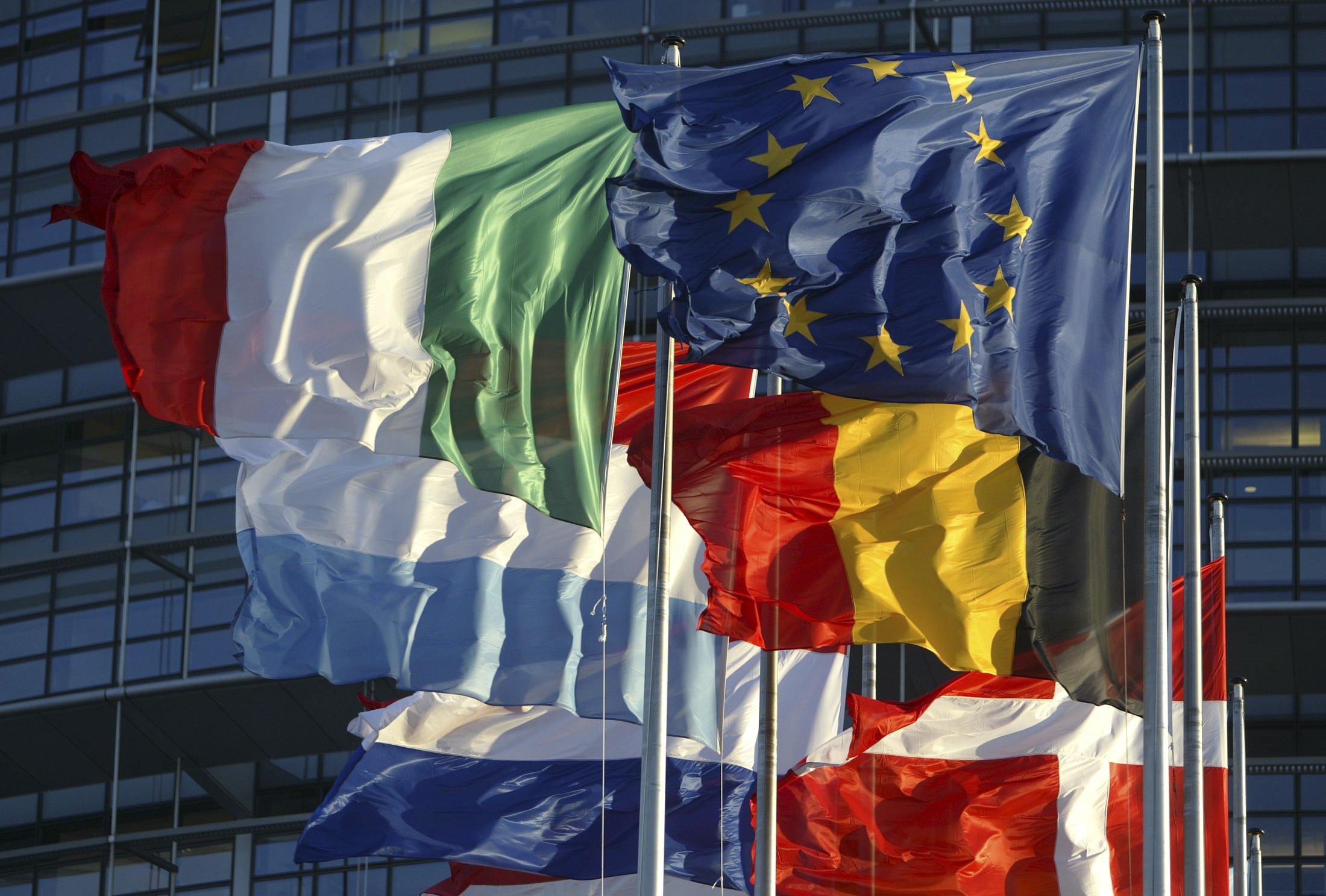 Αυστρία: Ακροδεξιός ευρωβουλευτής συνέκρινε την ΕΕ με το Γ’ Ράιχ