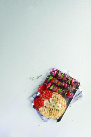 Μαριναρισμένα αρνίσια σουβλάκια