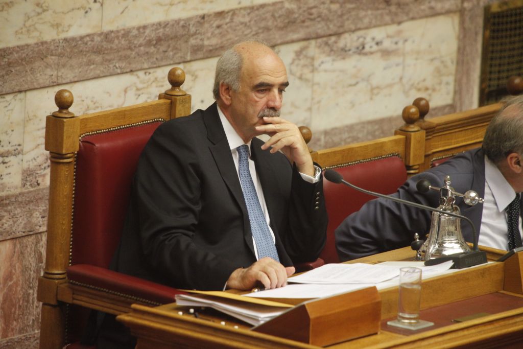 Τέρμα ο τζάμπα καφές για τους βουλευτές