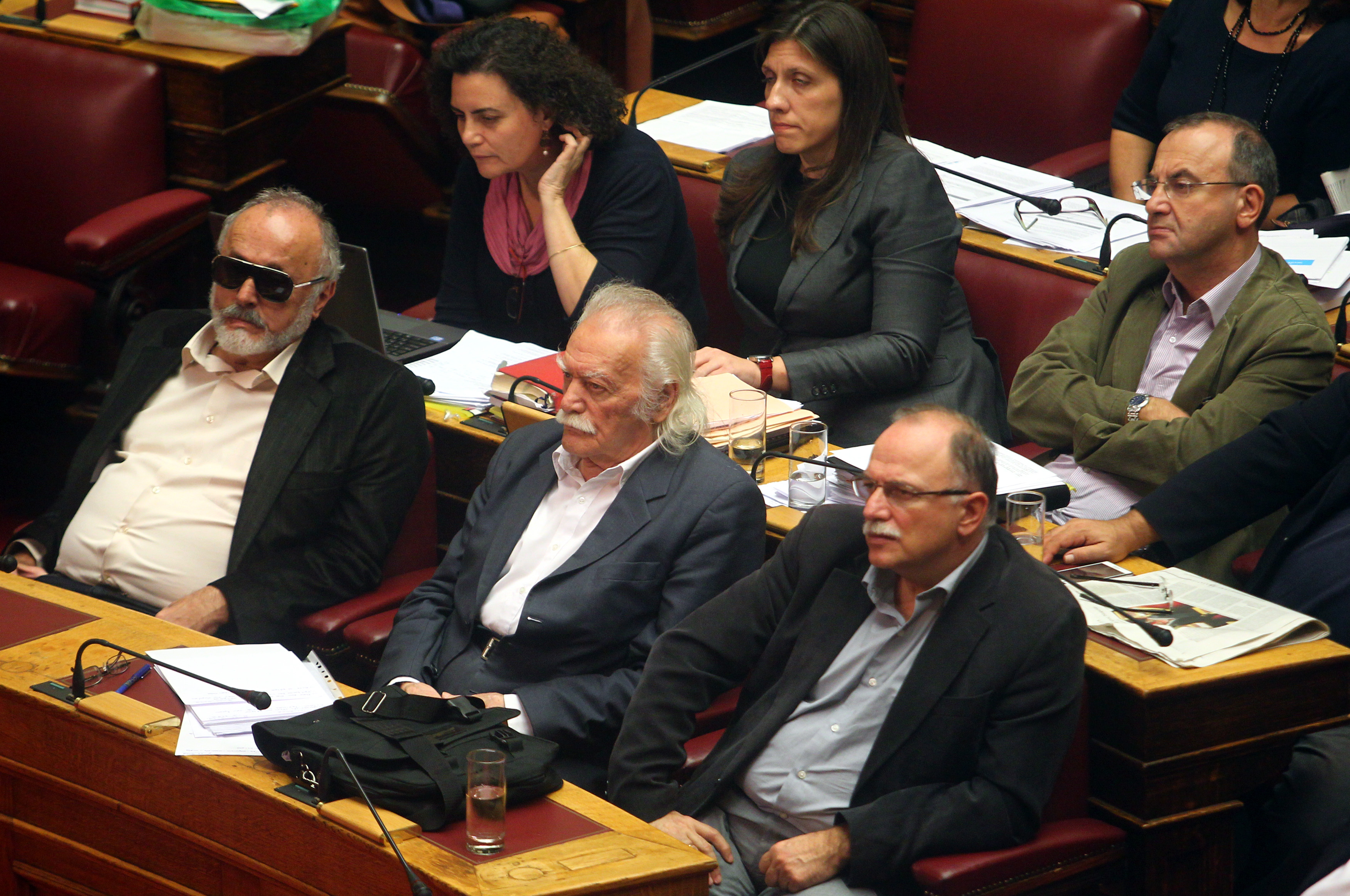 «Ράβε ξήλωνε» ΣΥΡΙΖΑ για τον αναγκαστικό δανεισμό