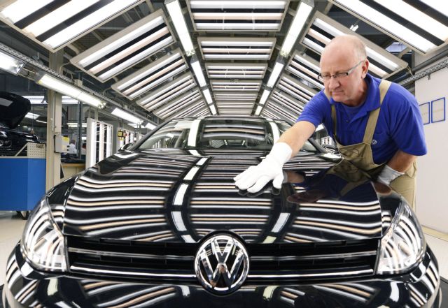 Η Volkswagen προσπέρασε για πρώτη φορά την Toyota