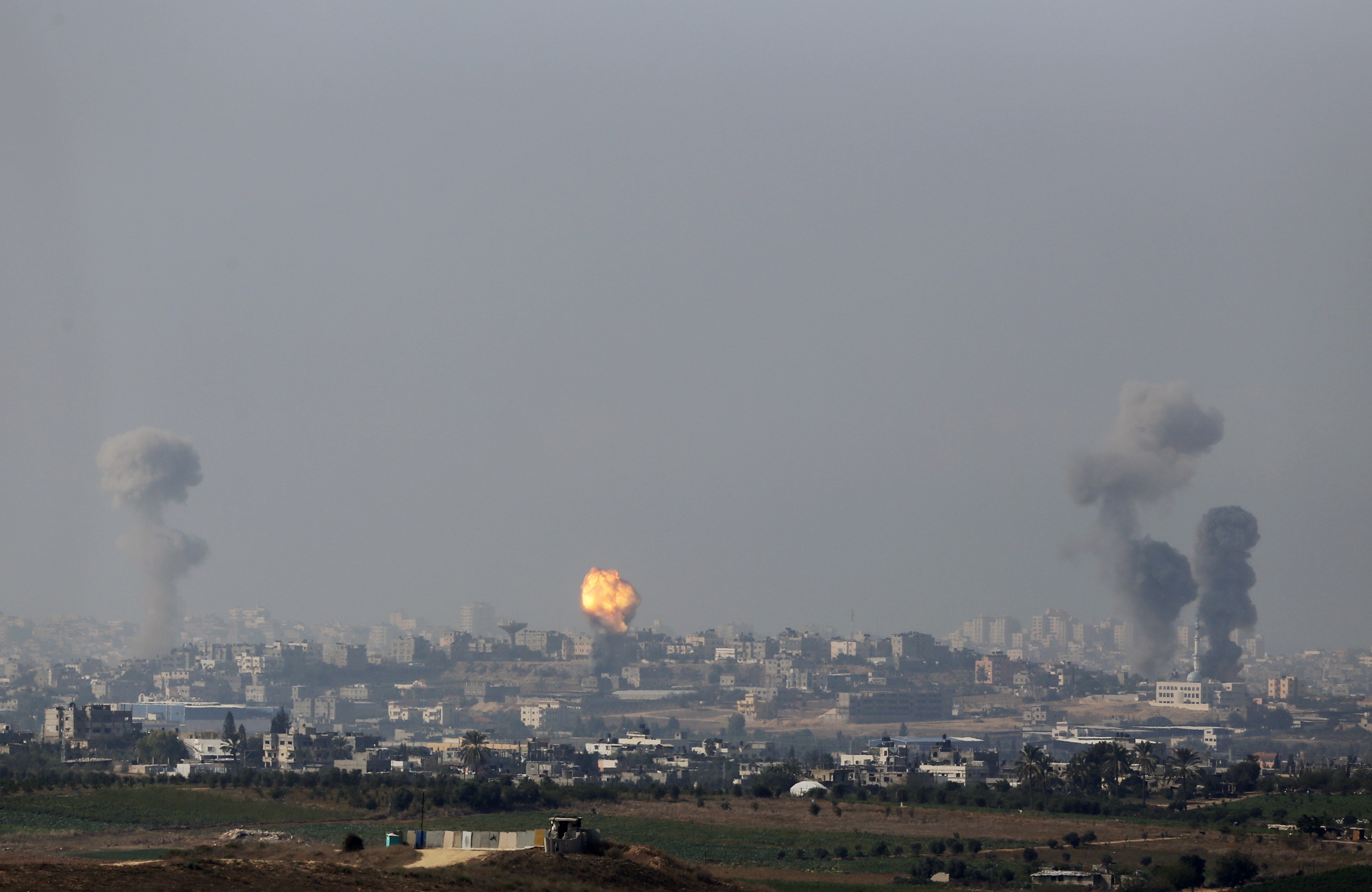 Ισραηλινές επιδρομές με εννέα νεκρούς μαχητές της Χαμάς