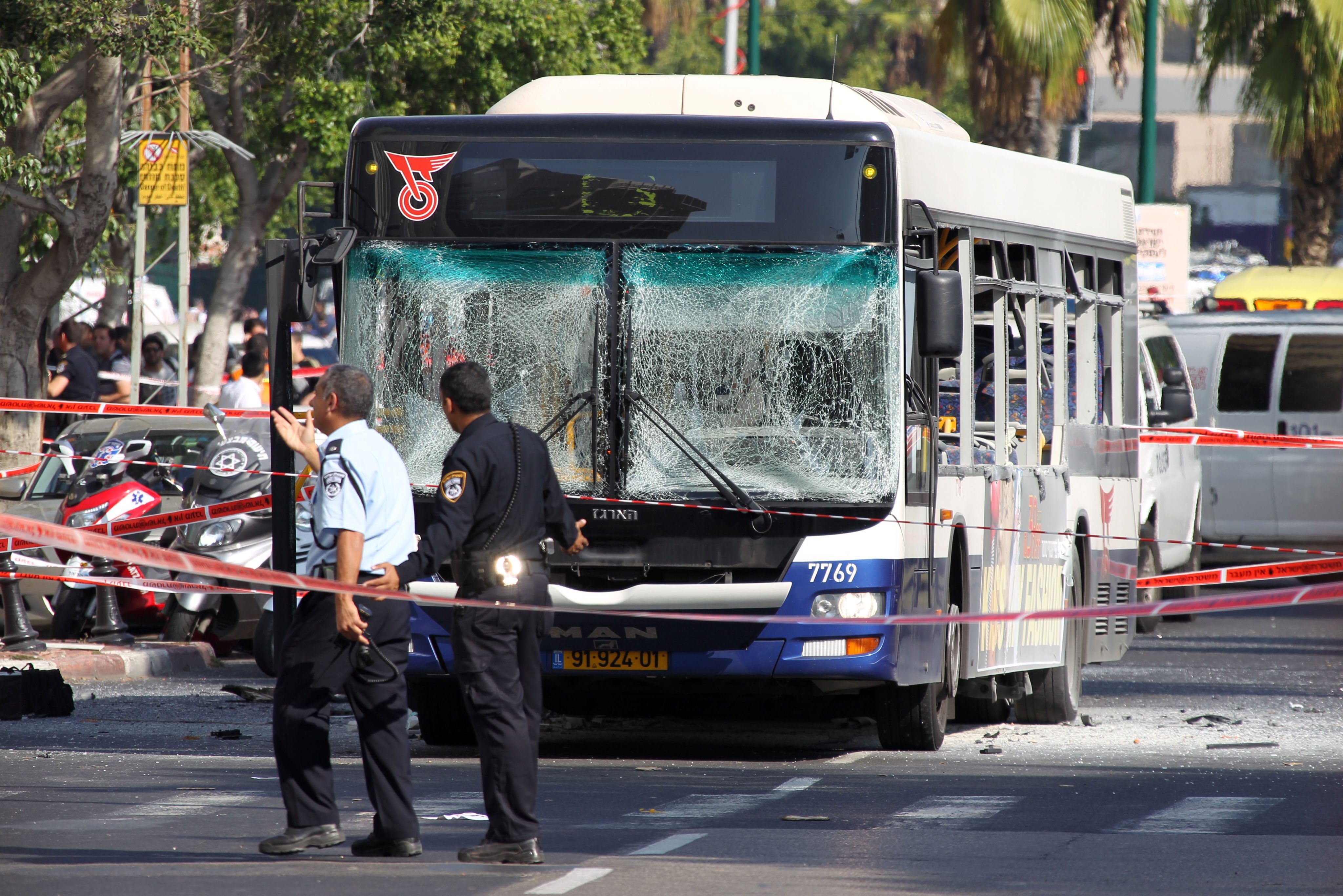 Εννέα τραυματίες από επίθεση με μαχαίρι σε λεωφορείο στο Τελ Αβίβ