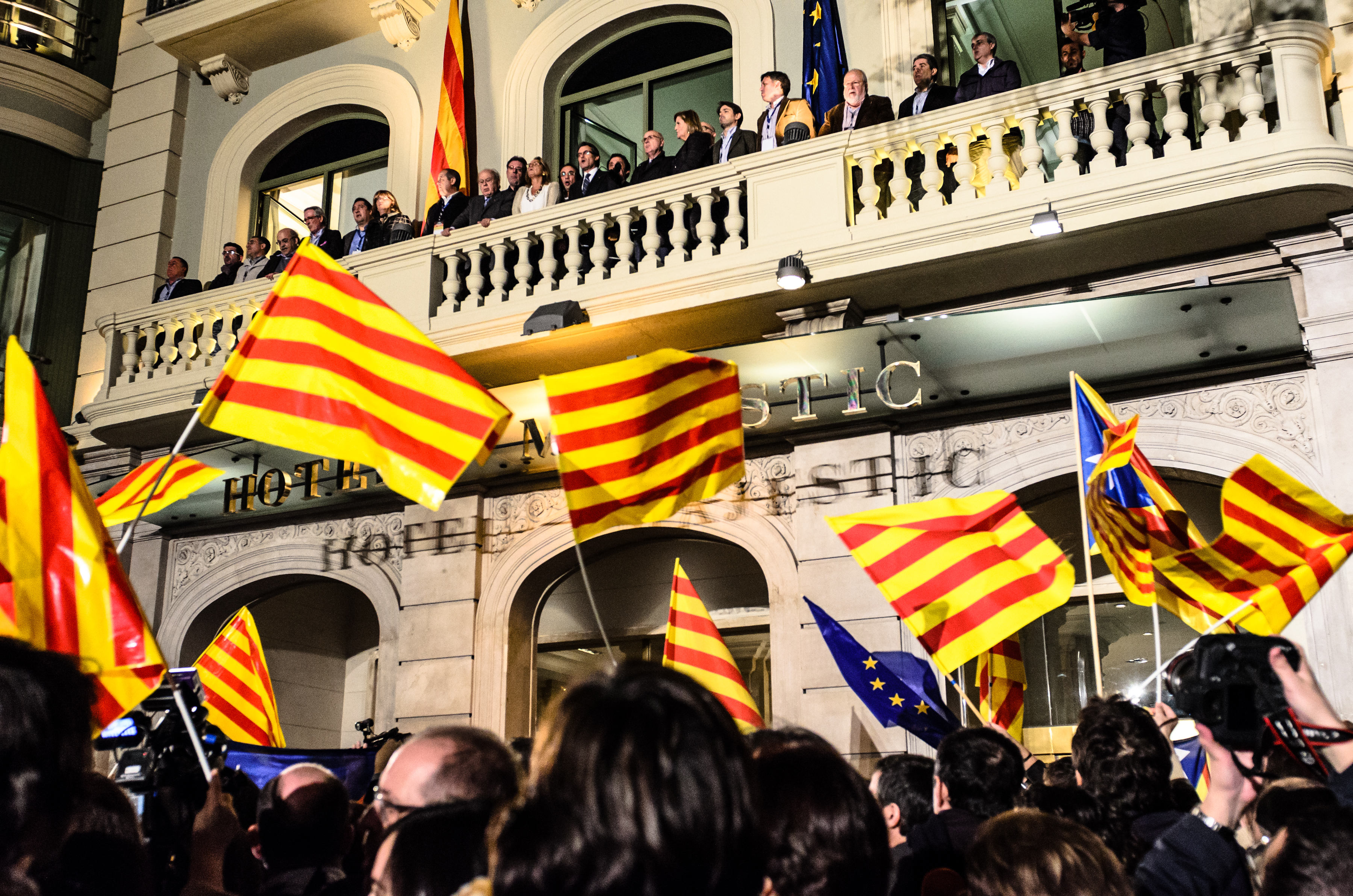 Καταλονία – εκλογές: Μακριά από την αυτοδυναμία ο Μας – Ανοδος της αριστεράς