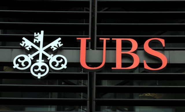Prosecutors raid UBS offices in Athens on tax evasion suspicions
