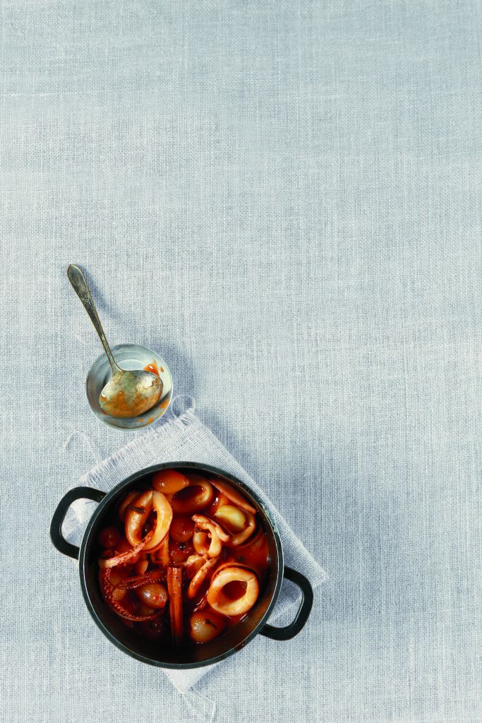 Καλαμαράκια στιφάδο