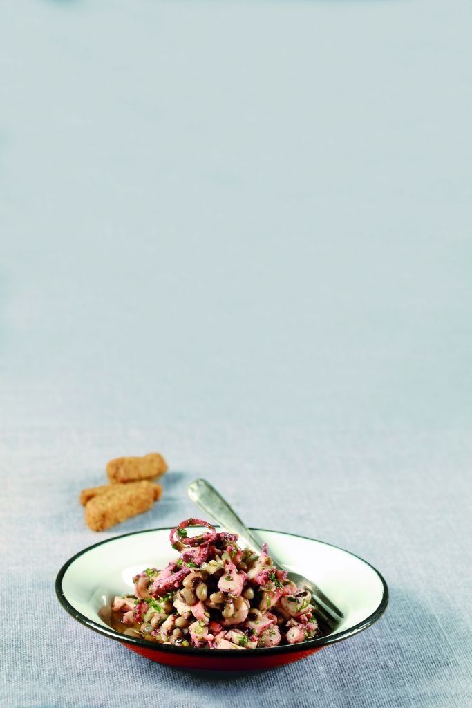 Χταποδοσαλάτα με μαυρομάτικα