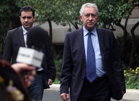 Κουβέλης σε Στουρνάρα: Οι τράπεζες να ενισχύσουν τη ρευστότητα